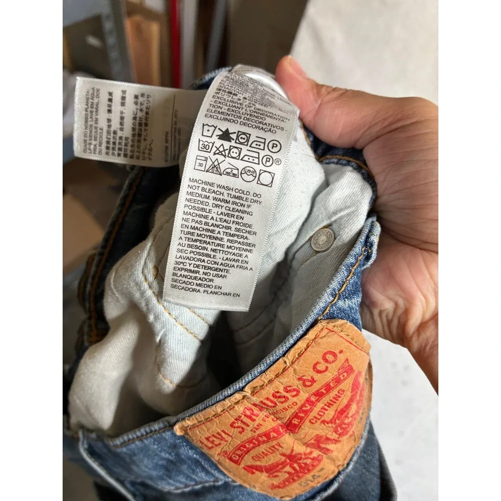 Levis levis 514